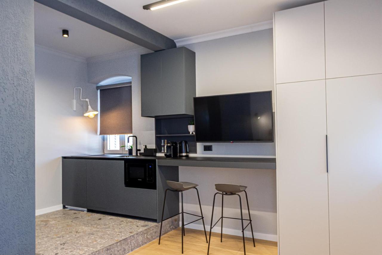 Maroen Lux Studio And Apartment Old Town สปลิท ภายนอก รูปภาพ