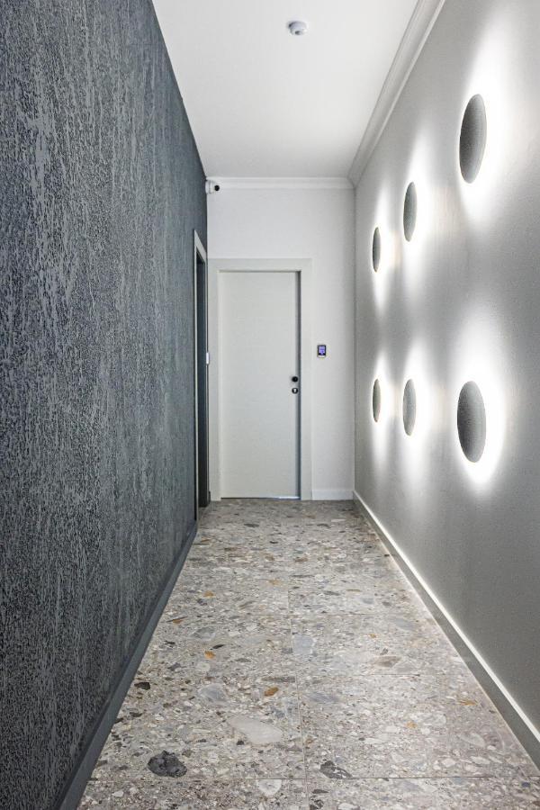 Maroen Lux Studio And Apartment Old Town สปลิท ภายนอก รูปภาพ