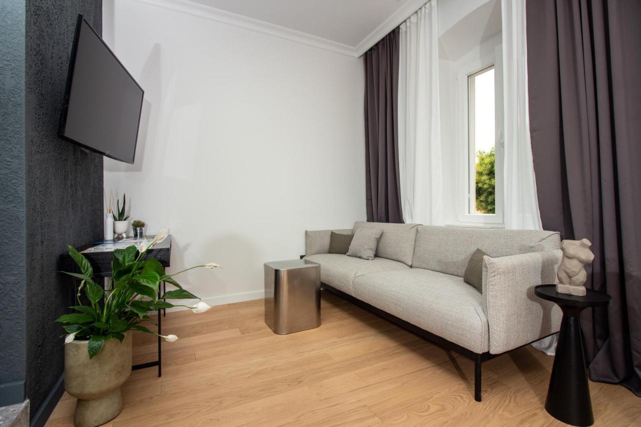 Maroen Lux Studio And Apartment Old Town สปลิท ภายนอก รูปภาพ