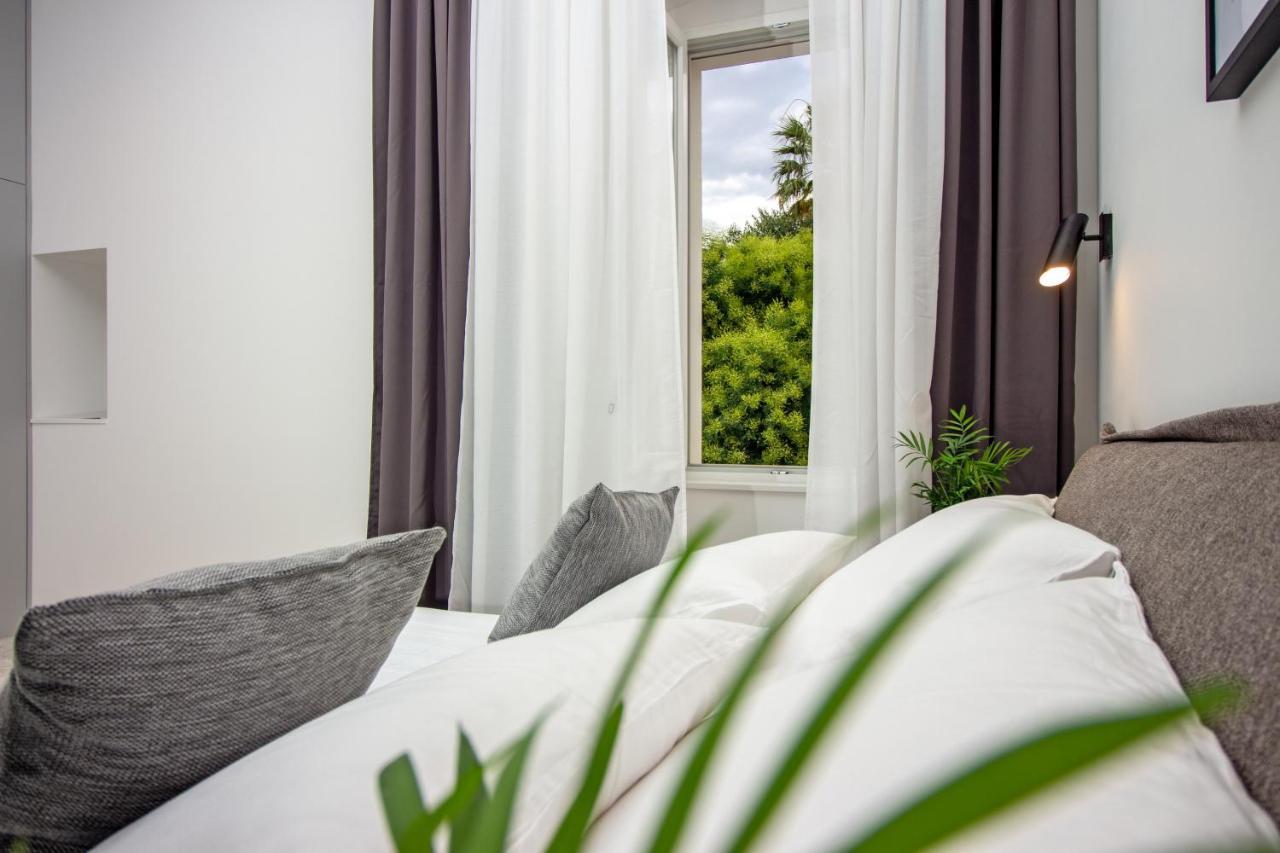 Maroen Lux Studio And Apartment Old Town สปลิท ภายนอก รูปภาพ